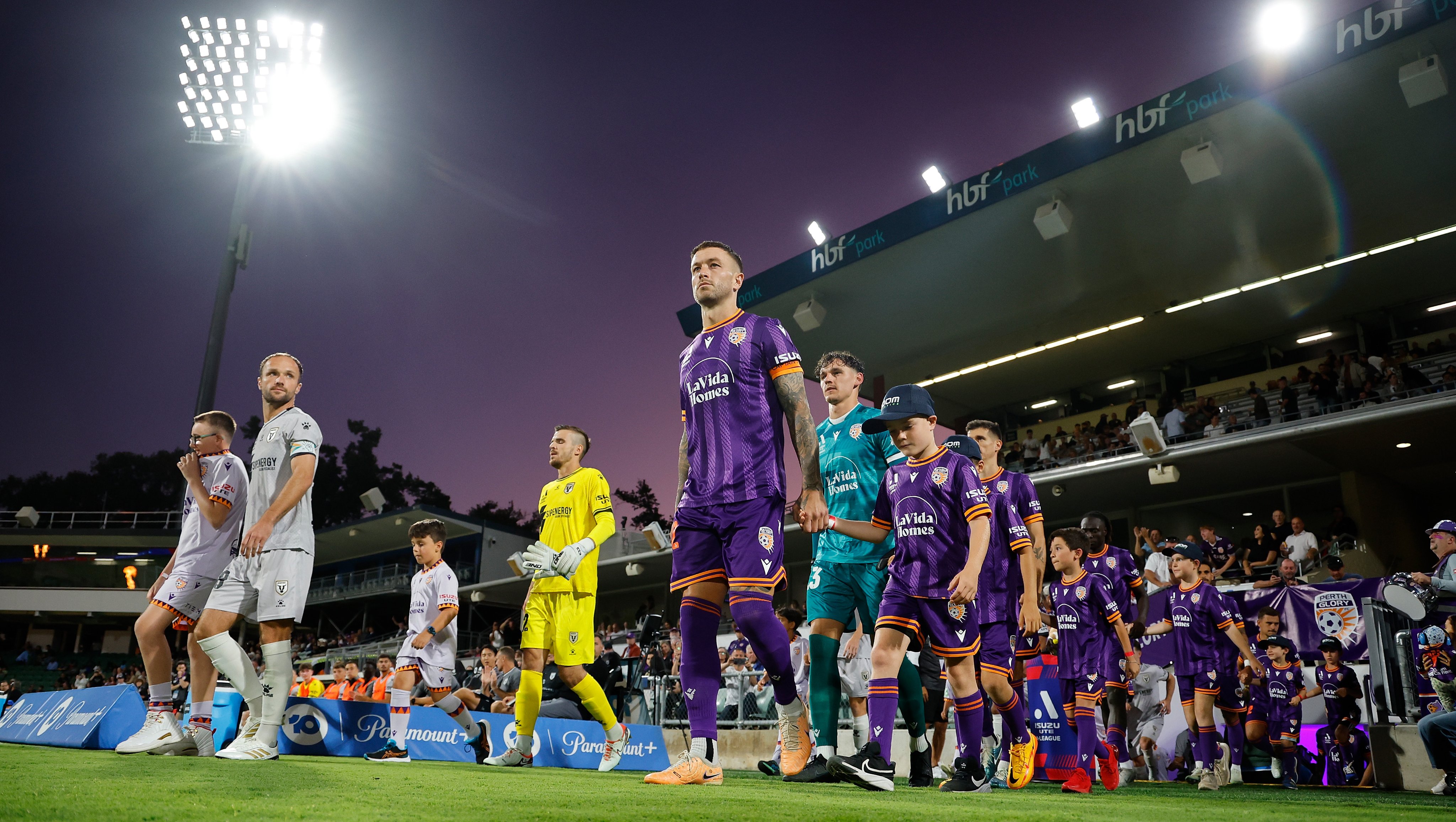 斯特拉斯堡豪取客场胜仗,实现逆袭的简单介绍 斯特拉斯堡豪取客场胜仗,实现逆袭的简单介绍