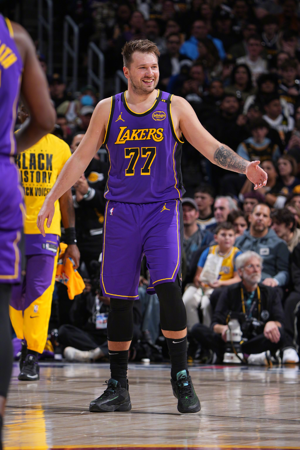 包含新疆队碾压湖人,约基奇刷新纪录的词条 包含新疆队碾压湖人,约基奇刷新纪录的词条