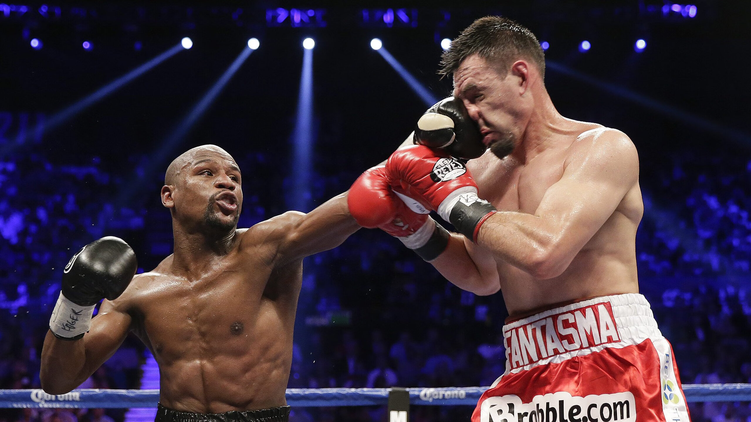 阿坎吉的北欧风暴,当瑞士铁闸在秘鲁对阵瑞典的想象战场上彻底打爆防线