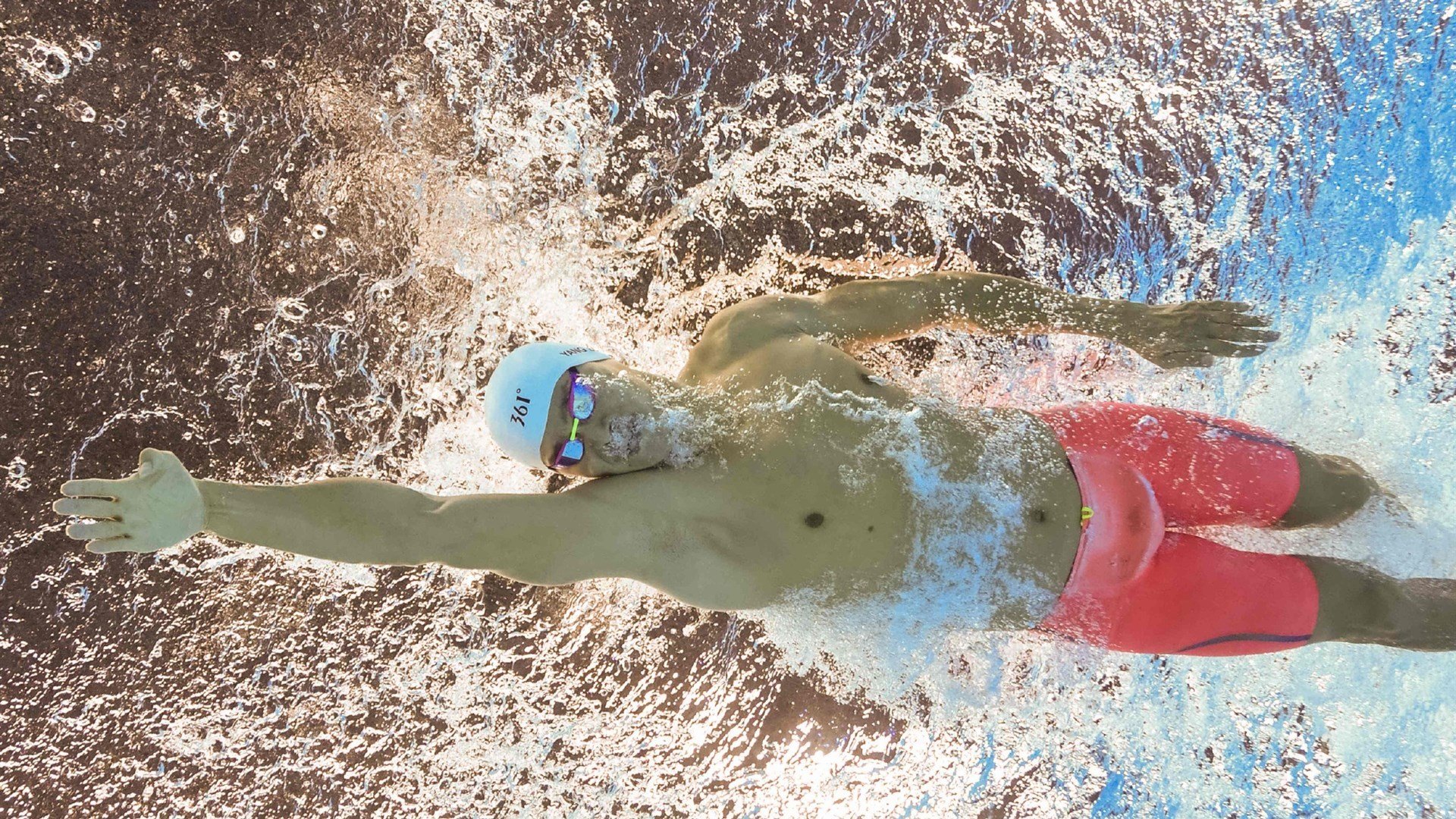 西决生死战之夜，米切尔点燃赛场