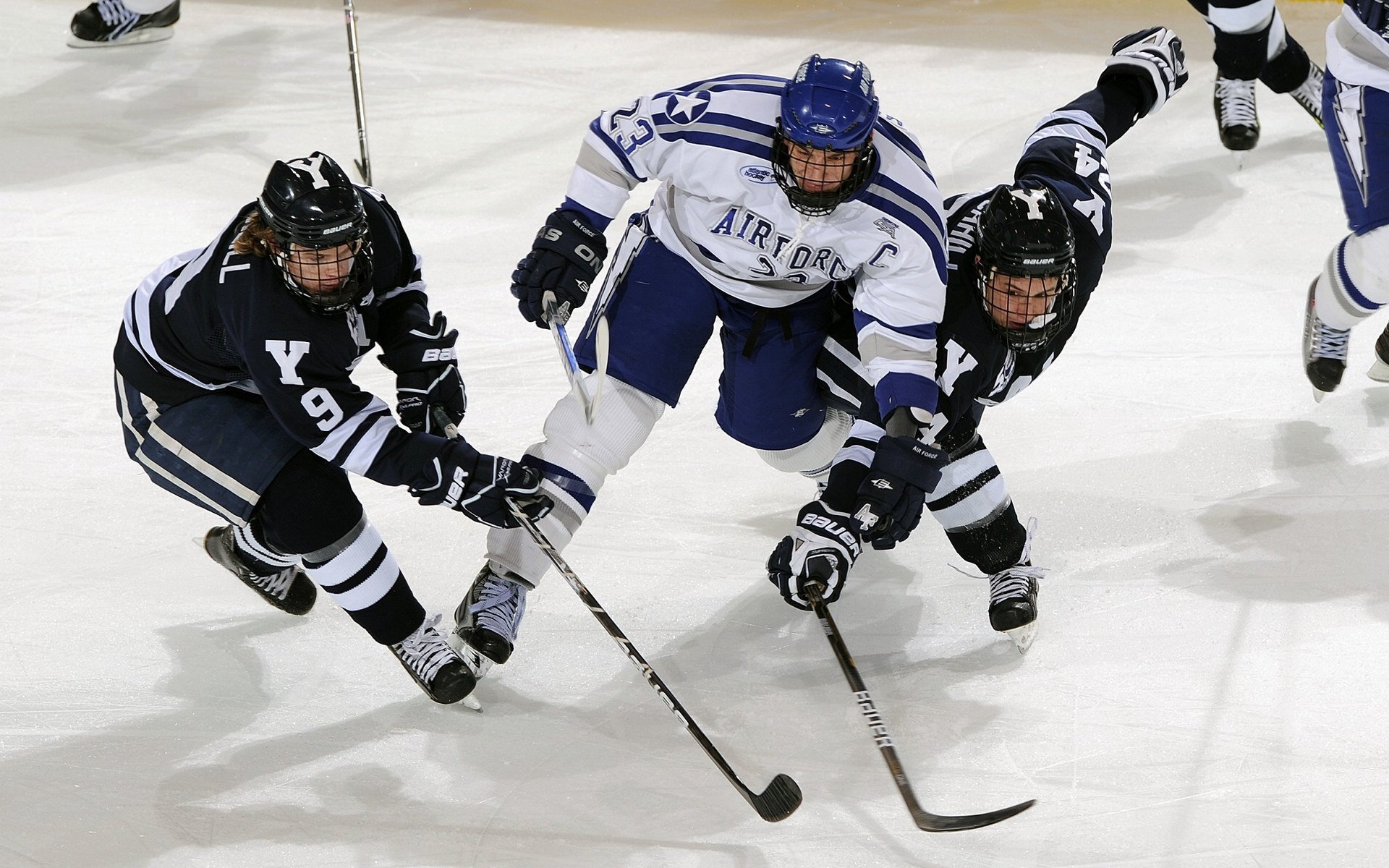 伊萨克爆发,哥伦比亚封锁克罗地亚背后的地缘政治风暴